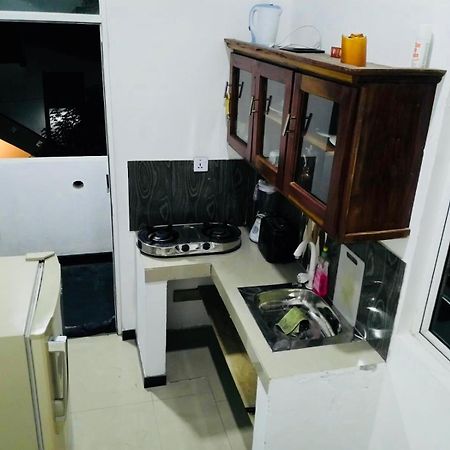 Hikkaduwa Family Inn Екстер'єр фото